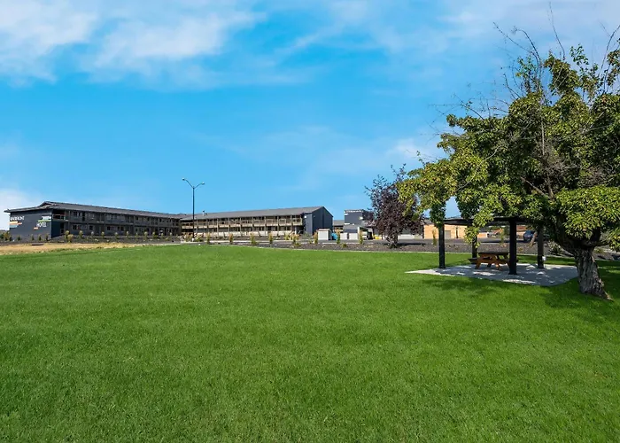 Richland Riverfront Hotel, An Ascend Collection Hotel